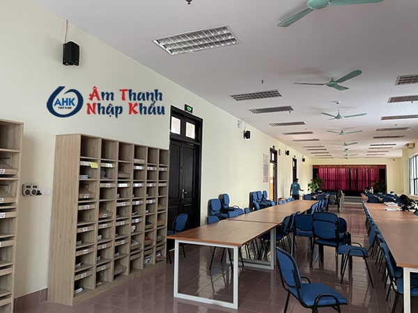 Hình ảnh lắp đặt hệ thống âm thanh phòng họp Thư viện thành phố Bắc Ninh