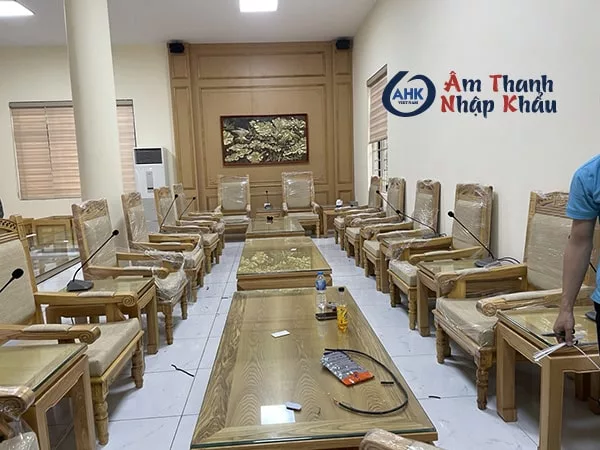 Hình ảnh lắp đặt hệ thống âm thanh phòng họp tại nhà văn hóa Hương Sơn, Vĩnh Phúc